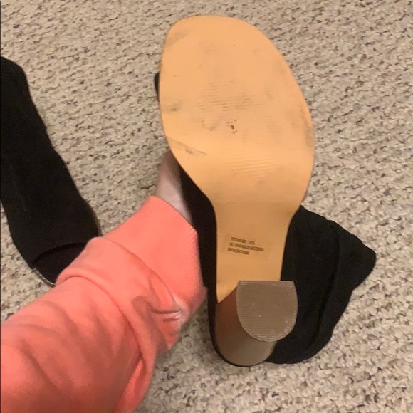 Venus heels - Picture 3 of 5